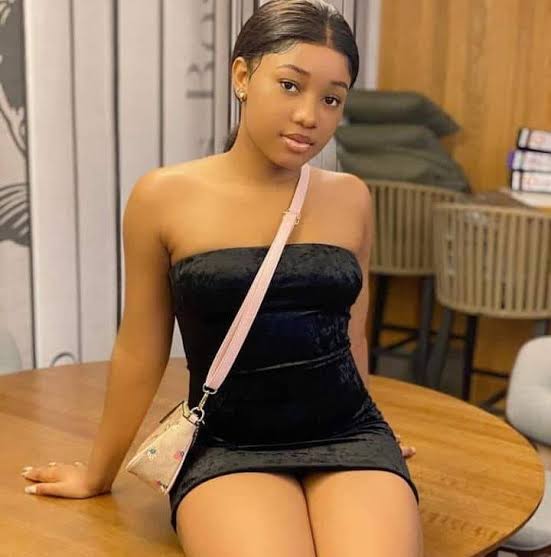 It’s too clean to be called dirty,” young model Yiffie says while posing for luscious photos online (watch) 